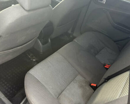 Серый Форд Фокус, объемом двигателя 1.8 л и пробегом 380 тыс. км за 2999 $, фото 11 на Automoto.ua