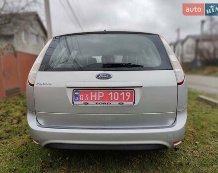 Серый Форд Фокус, объемом двигателя 1.8 л и пробегом 177 тыс. км за 5450 $, фото 3 на Automoto.ua