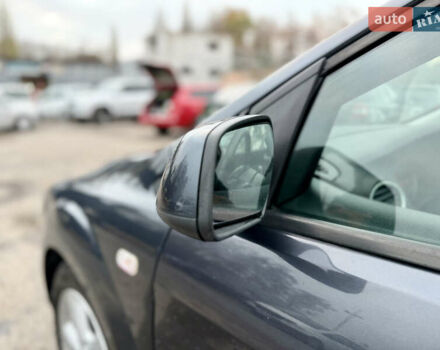 Сірий Форд Фокус, об'ємом двигуна 1.8 л та пробігом 200 тис. км за 4200 $, фото 35 на Automoto.ua