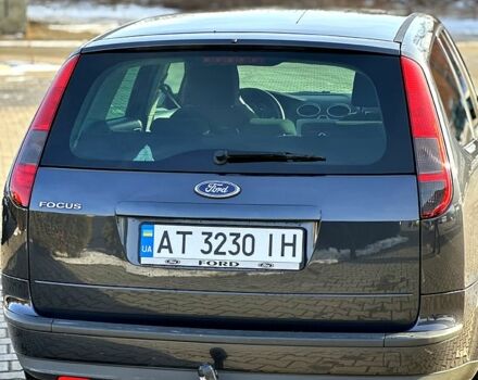 Серый Форд Фокус, объемом двигателя 1.6 л и пробегом 243 тыс. км за 4800 $, фото 3 на Automoto.ua