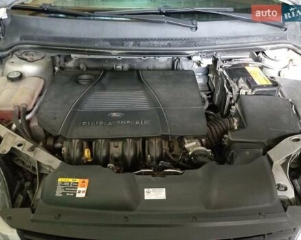 Серый Форд Фокус, объемом двигателя 1.8 л и пробегом 191 тыс. км за 6000 $, фото 13 на Automoto.ua