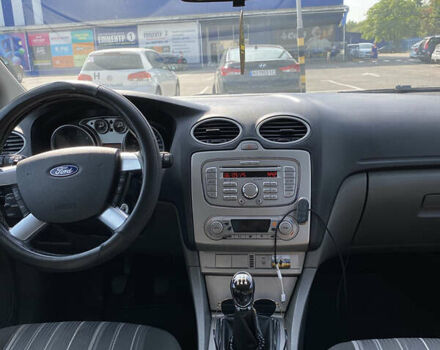 Сірий Форд Фокус, об'ємом двигуна 1.8 л та пробігом 379 тис. км за 5000 $, фото 10 на Automoto.ua