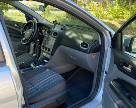 Серый Форд Фокус, объемом двигателя 1.6 л и пробегом 231 тыс. км за 6000 $, фото 15 на Automoto.ua