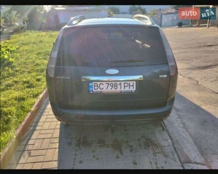 Серый Форд Фокус, объемом двигателя 1.6 л и пробегом 270 тыс. км за 5400 $, фото 5 на Automoto.ua