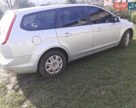 Сірий Форд Фокус, об'ємом двигуна 1.6 л та пробігом 204 тис. км за 5850 $, фото 2 на Automoto.ua