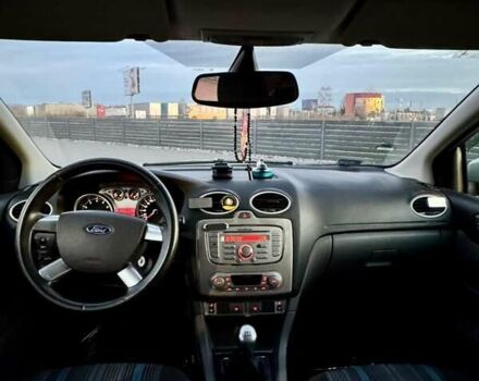 Сірий Форд Фокус, об'ємом двигуна 1.6 л та пробігом 306 тис. км за 4599 $, фото 8 на Automoto.ua