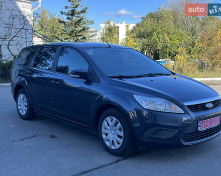 Серый Форд Фокус, объемом двигателя 1.6 л и пробегом 160 тыс. км за 5800 $, фото 8 на Automoto.ua