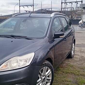 Серый Форд Фокус, объемом двигателя 1.56 л и пробегом 280 тыс. км за 4800 $, фото 4 на Automoto.ua