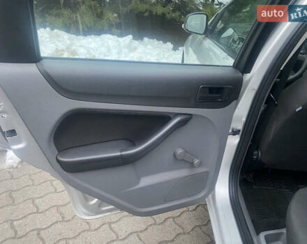 Серый Форд Фокус, объемом двигателя 1.6 л и пробегом 228 тыс. км за 4650 $, фото 25 на Automoto.ua