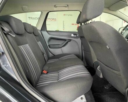 Сірий Форд Фокус, об'ємом двигуна 1.6 л та пробігом 330 тис. км за 5890 $, фото 22 на Automoto.ua