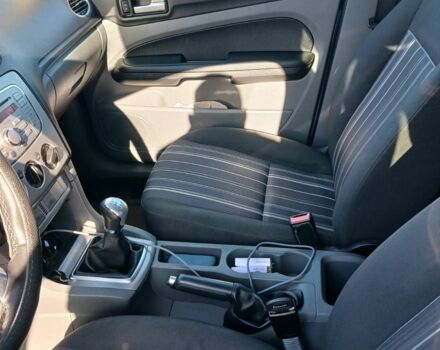 Серый Форд Фокус, объемом двигателя 1.6 л и пробегом 318 тыс. км за 5200 $, фото 19 на Automoto.ua