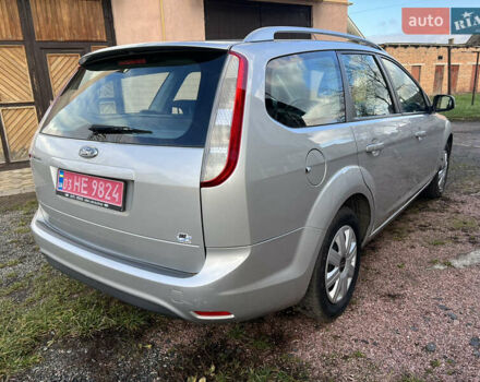 Сірий Форд Фокус, об'ємом двигуна 1.6 л та пробігом 237 тис. км за 5350 $, фото 6 на Automoto.ua
