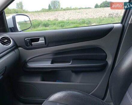 Серый Форд Фокус, объемом двигателя 1.8 л и пробегом 191 тыс. км за 6000 $, фото 19 на Automoto.ua