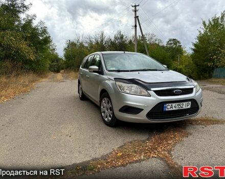 Форд Фокус 2008 в Каменке на Automoto.ua Серый Форд Фокус, объемом двигателя 1.8 л и пробегом 300 тыс. км за 5500 $, фото 1 на Automoto.ua