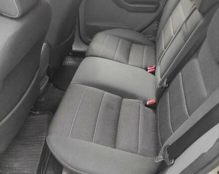 Серый Форд Фокус, объемом двигателя 1.8 л и пробегом 178 тыс. км за 6300 $, фото 4 на Automoto.ua