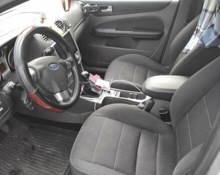 Серый Форд Фокус, объемом двигателя 1.8 л и пробегом 178 тыс. км за 6300 $, фото 5 на Automoto.ua