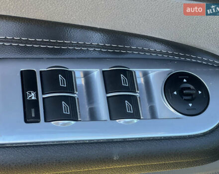 Серый Форд Фокус, объемом двигателя 1.6 л и пробегом 300 тыс. км за 5400 $, фото 11 на Automoto.ua