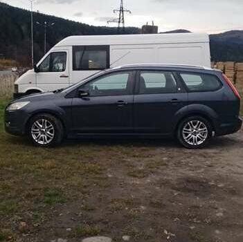 Серый Форд Фокус, объемом двигателя 1.56 л и пробегом 280 тыс. км за 4800 $, фото 9 на Automoto.ua