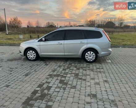 Серый Форд Фокус, объемом двигателя 1.6 л и пробегом 278 тыс. км за 4600 $, фото 9 на Automoto.ua