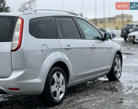 Серый Форд Фокус, объемом двигателя 1.6 л и пробегом 250 тыс. км за 5250 $, фото 16 на Automoto.ua