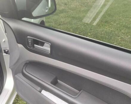 Серый Форд Фокус, объемом двигателя 1.56 л и пробегом 204 тыс. км за 5800 $, фото 26 на Automoto.ua