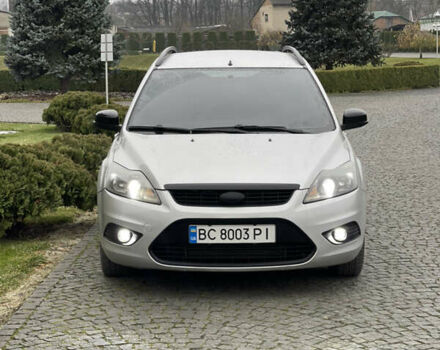 Серый Форд Фокус, объемом двигателя 1.6 л и пробегом 315 тыс. км за 4650 $, фото 2 на Automoto.ua