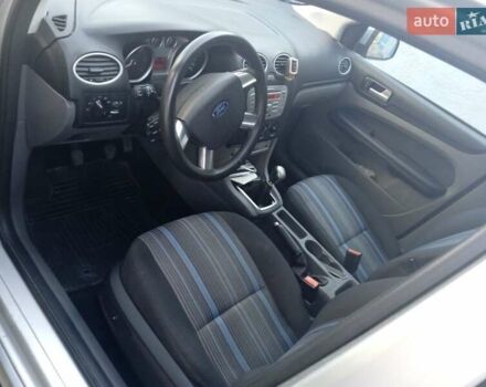 Сірий Форд Фокус, об'ємом двигуна 1.6 л та пробігом 256 тис. км за 4750 $, фото 3 на Automoto.ua