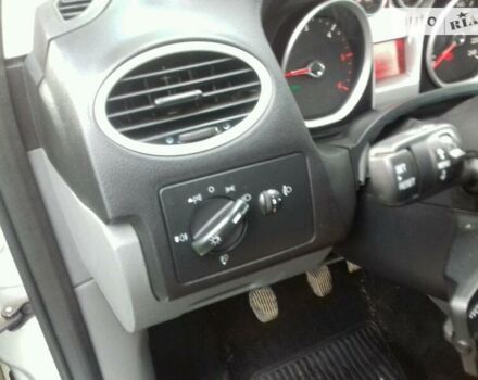 Форд Фокус 2008 у Стрые на Automoto.ua Сірий Форд Фокус, об'ємом двигуна 1.6 л та пробігом 310 тис. км за 4697 $, фото 48 на Automoto.ua