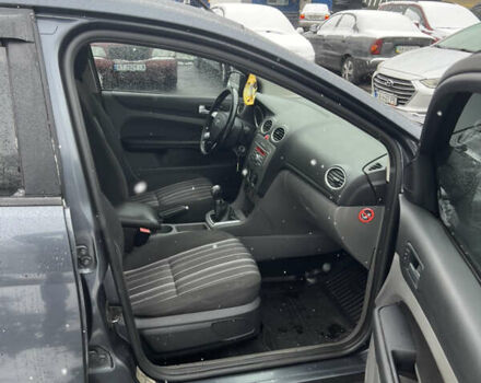 Серый Форд Фокус, объемом двигателя 1.6 л и пробегом 360 тыс. км за 4700 $, фото 14 на Automoto.ua