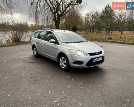 Серый Форд Фокус, объемом двигателя 1.56 л и пробегом 312 тыс. км за 5800 $, фото 10 на Automoto.ua