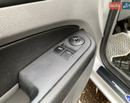 Серый Форд Фокус, объемом двигателя 1.56 л и пробегом 312 тыс. км за 5800 $, фото 13 на Automoto.ua