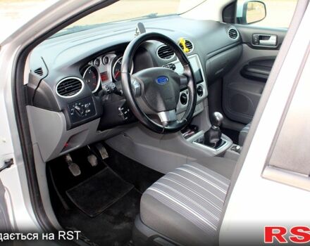 Форд Фокус 2008 у Долине на Automoto.ua Сірий Форд Фокус, об'ємом двигуна 1.6 л та пробігом 259 тис. км за 5499 $, фото 6 на Automoto.ua