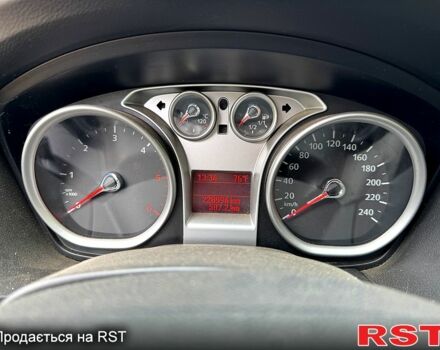 Форд Фокус 2008 в Каменке на Automoto.ua Серый Форд Фокус, объемом двигателя 1.8 л и пробегом 300 тыс. км за 5500 $, фото 8 на Automoto.ua