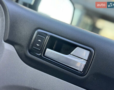 Серый Форд Фокус, объемом двигателя 1.6 л и пробегом 210 тыс. км за 5200 $, фото 65 на Automoto.ua