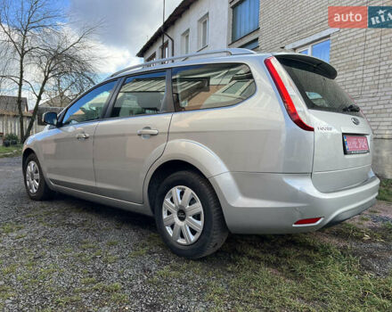 Сірий Форд Фокус, об'ємом двигуна 1.6 л та пробігом 237 тис. км за 5350 $, фото 9 на Automoto.ua