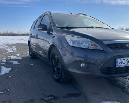 Серый Форд Фокус, объемом двигателя 1.6 л и пробегом 278 тыс. км за 4200 $, фото 1 на Automoto.ua