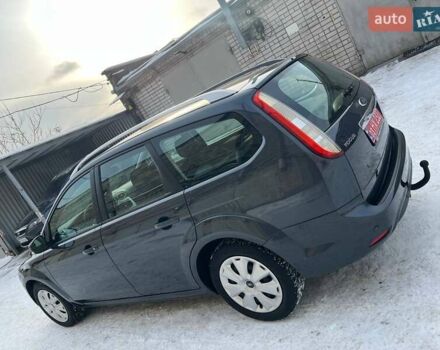 Сірий Форд Фокус, об'ємом двигуна 1.6 л та пробігом 228 тис. км за 5999 $, фото 4 на Automoto.ua