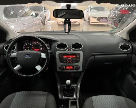 Форд Фокус 2008 в Кропивницком (Кировограде) на Automoto.ua Серый Форд Фокус, объемом двигателя 0 л и пробегом 180 тыс. км за 5800 $, фото 10 на Automoto.ua