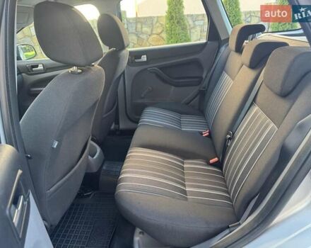 Серый Форд Фокус, объемом двигателя 1.6 л и пробегом 199 тыс. км за 4950 $, фото 29 на Automoto.ua