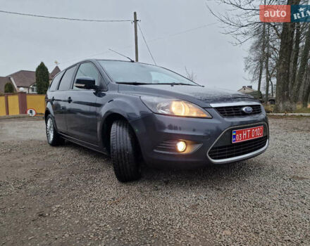 Сірий Форд Фокус, об'ємом двигуна 1.6 л та пробігом 290 тис. км за 6450 $, фото 2 на Automoto.ua