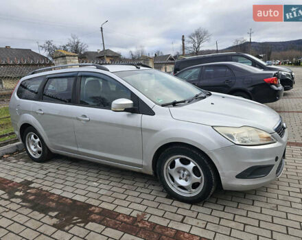 Серый Форд Фокус, объемом двигателя 1.6 л и пробегом 280 тыс. км за 4100 $, фото 6 на Automoto.ua