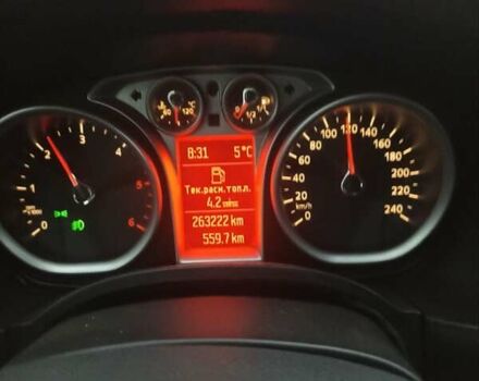 Серый Форд Фокус, объемом двигателя 1.6 л и пробегом 263 тыс. км за 5500 $, фото 11 на Automoto.ua