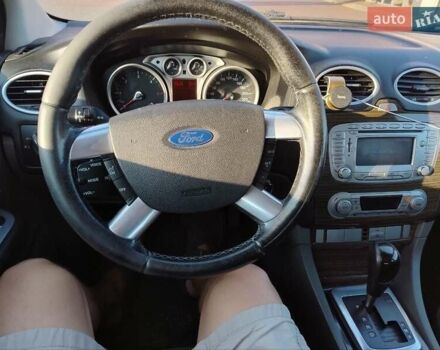 Серый Форд Фокус, объемом двигателя 2 л и пробегом 375 тыс. км за 5300 $, фото 9 на Automoto.ua