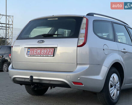 Серый Форд Фокус, объемом двигателя 1.6 л и пробегом 193 тыс. км за 5150 $, фото 5 на Automoto.ua