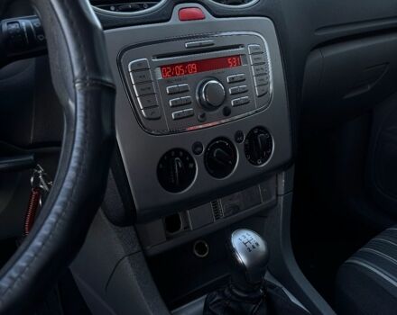Форд Фокус 2008 в Здолбунове на Automoto.ua Серый Форд Фокус, объемом двигателя 1.6 л и пробегом 300 тыс. км за 4300 $, фото 6 на Automoto.ua