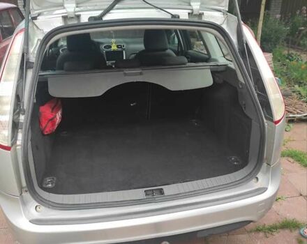 Серый Форд Фокус, объемом двигателя 1.8 л и пробегом 178 тыс. км за 6300 $, фото 6 на Automoto.ua