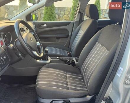 Серый Форд Фокус, объемом двигателя 1.6 л и пробегом 199 тыс. км за 4950 $, фото 20 на Automoto.ua