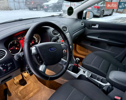 Сірий Форд Фокус, об'ємом двигуна 1.6 л та пробігом 211 тис. км за 5100 $, фото 14 на Automoto.ua