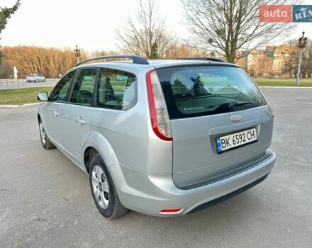 Сірий Форд Фокус, об'ємом двигуна 1.56 л та пробігом 290 тис. км за 4850 $, фото 24 на Automoto.ua