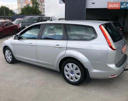Форд Фокус 2008 у Рівному на Automoto.ua Сірий Форд Фокус, об'ємом двигуна 1.6 л та пробігом 223 тис. км за 5600 $, фото 18 на Automoto.ua